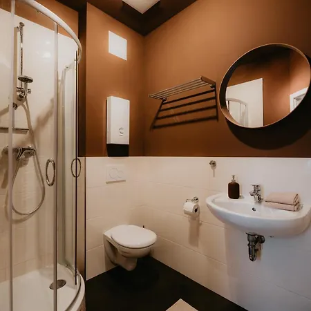 Appartement Llr Design - Sepia Toffee Im Zentrum Von