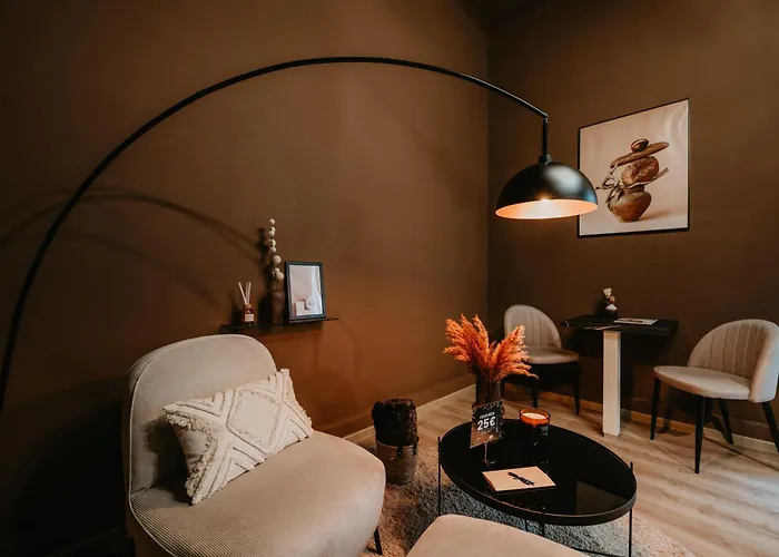 Llr Design - Sepia Toffee Im Zentrum Von Appartement *